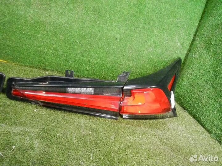 Фонарь задний (разное) Lexus NX200/NX200t/NX300/NX