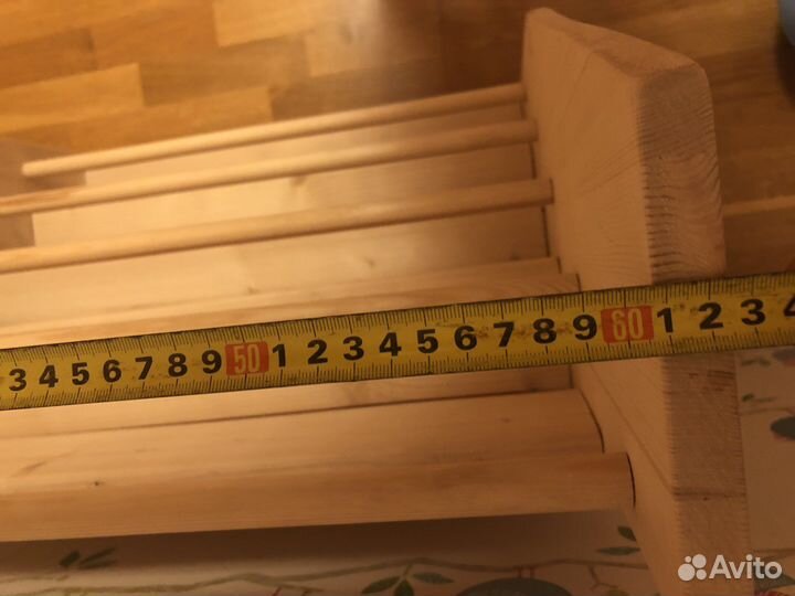 Полка для книг монтессори