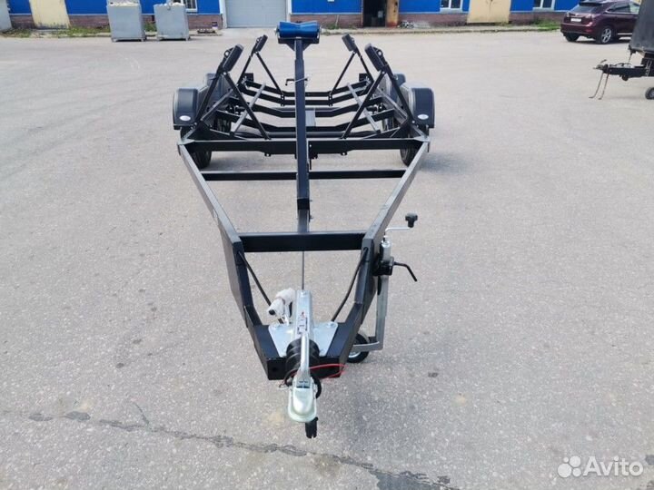 Прицеп для яхты или катера 6,5м