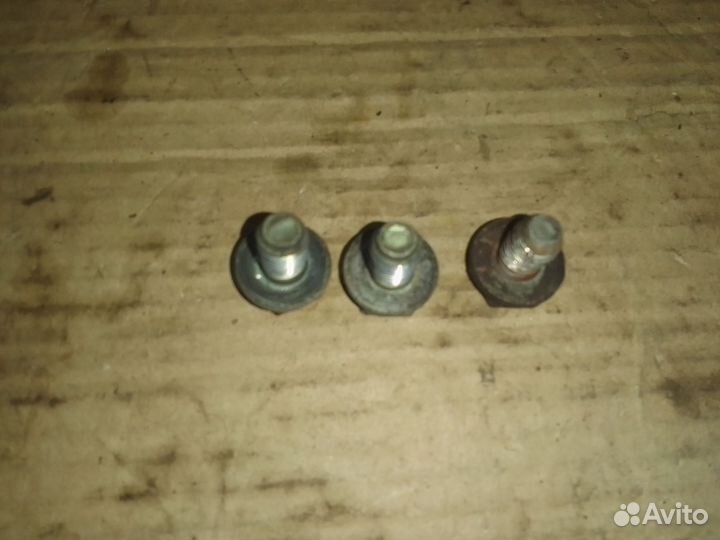 Болт крепления гидротрансформатора Bmw 5 E39