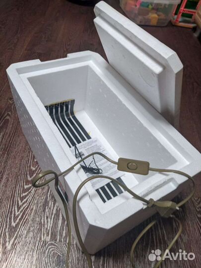 Инкубатор для рептилий