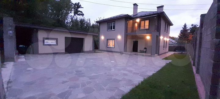 Дом 200 м² на участке 7 сот.