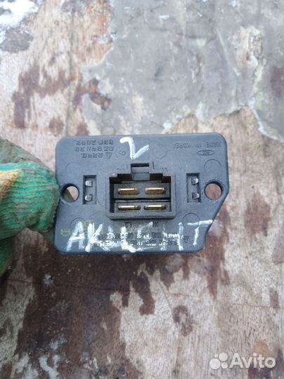 Резистор печки Hyundai Accent 2