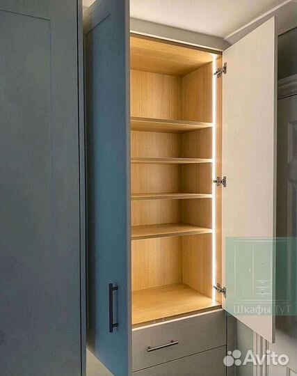 Встроенный шкаф