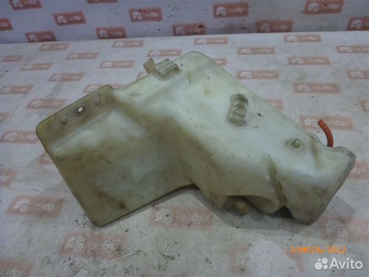 Бачок омывателя Mercedes-Benz C-Class W202 M111E18