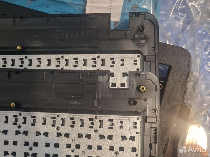 Ноутбук asus X540 топкейс с клавиатурой