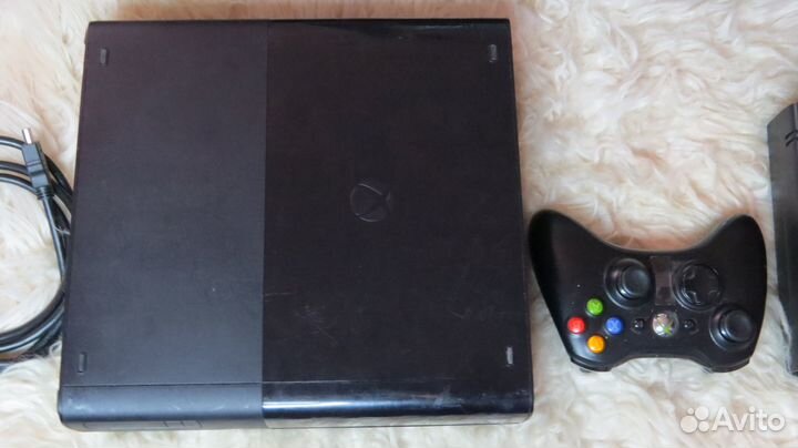 Xbox 360 E 500gb freeboot + 90 игр