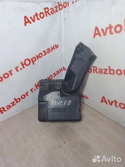 Корпус воздушного фильтра Mitsubishi Lancer 7