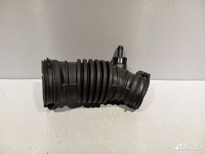 Патрубок воздушного фильтра Kia Rio 4 X-Line