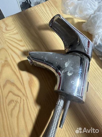 Смеситель для раковины