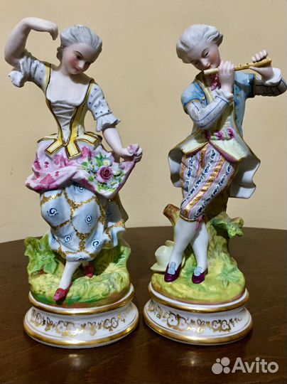 Парные статуэтки. Высота -24 см. Франция