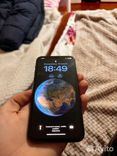 iPhone 11 Pro, 64 ГБ