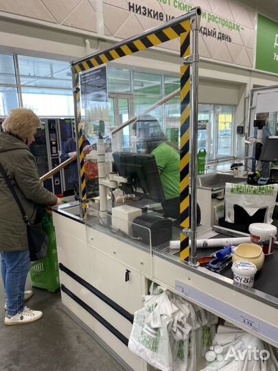 Перегородки настольные