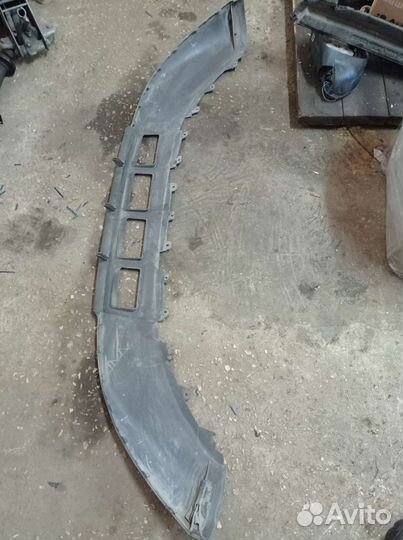 Audi q5 юбка переднего бампера