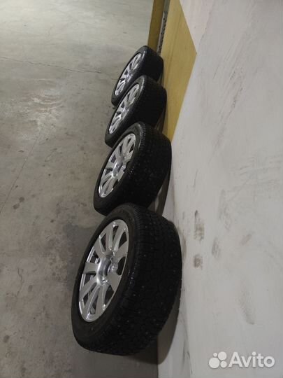 Колеса зимние 205 55 r16