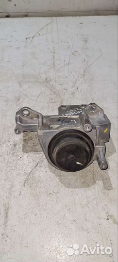 Опора двигателя левая Nissan Qashqai J11