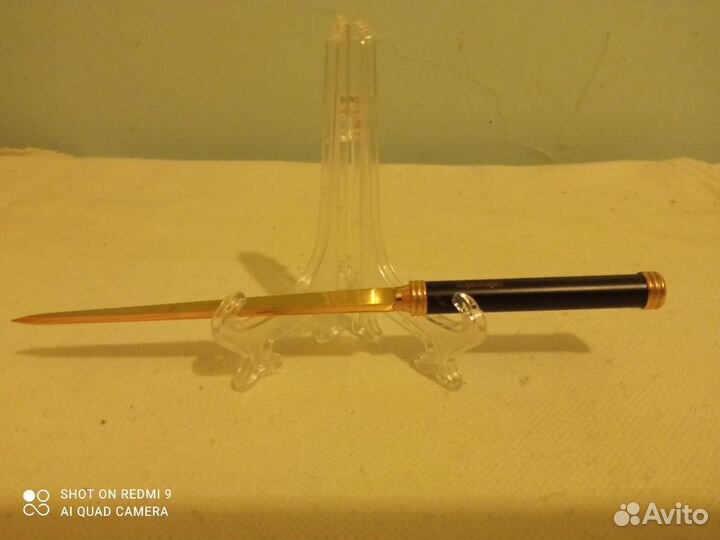 Нож для вскрытия писем