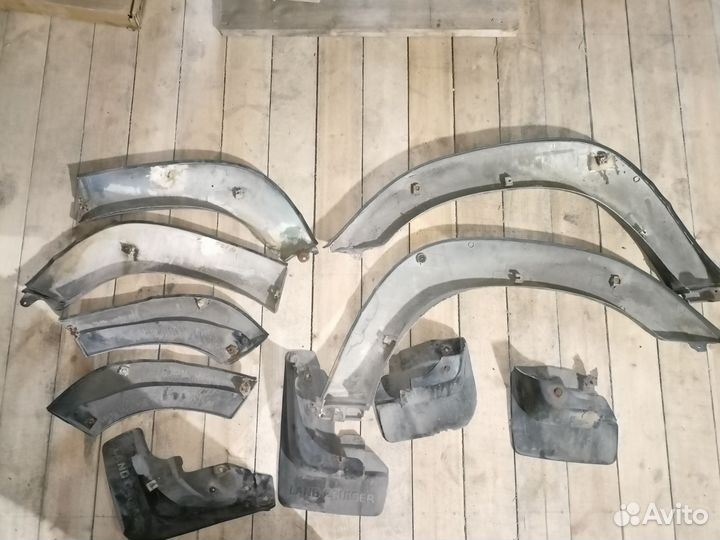 Расширители арок Toyota land cruiser 80