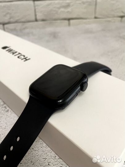 Apple watch se 2nd Gen 40mm