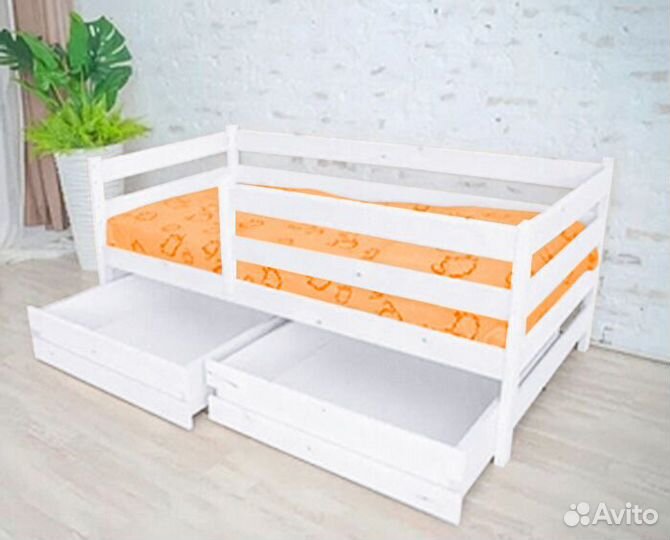 Кроватка с бортиком софа эко берёза от 2х лет