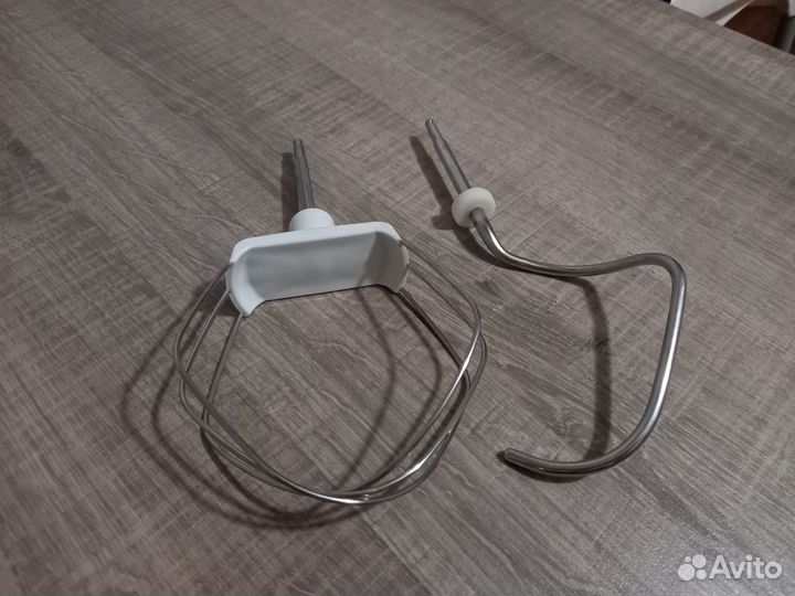 Кухонный комбайн Bosch MUM 4406 на запчасти