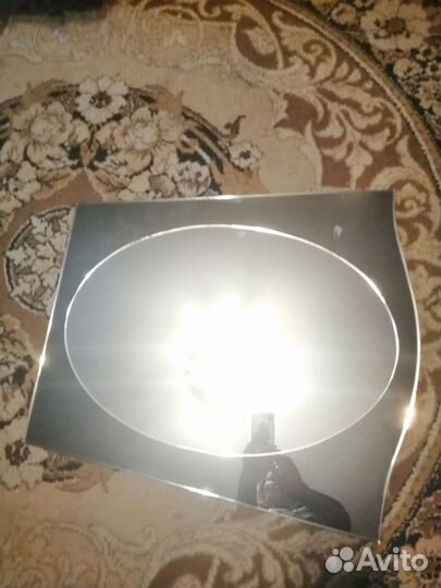 Зеркало настенное