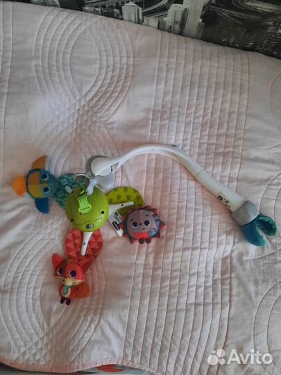 Мобиль музыкальный