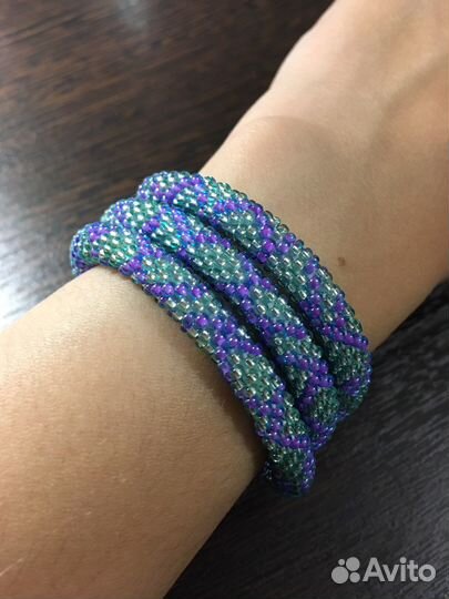 Украшения из бисера