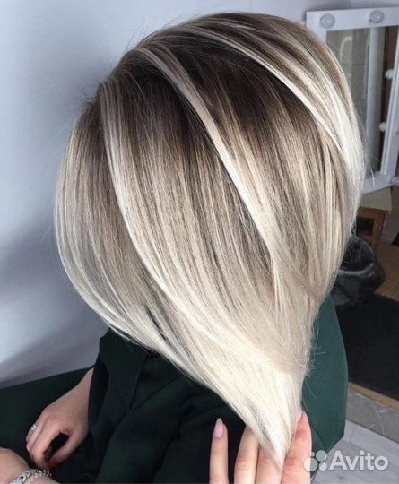 Модель на окрашивание волос