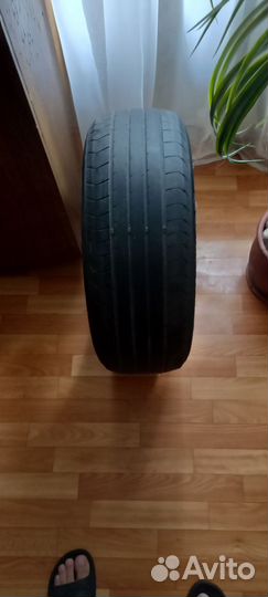 Dunlop SP Sport 2050M 205/60 R16 и 205/60 R16