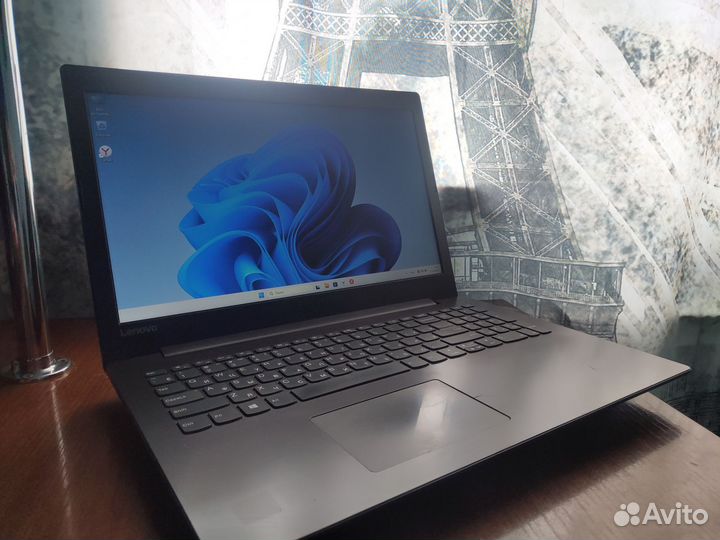 Ноутбук Lenovo i3 8130U/MX150/8gb/SSD 120gb