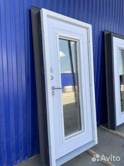 Дверь входная с терморазрывом