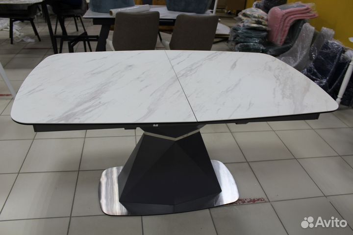 Кухонный стол Severin матовая керамика