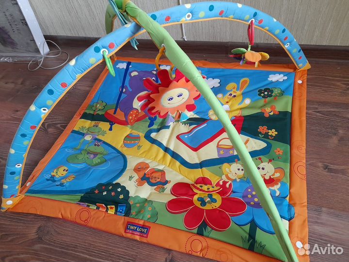 Развивающий коврик tiny love