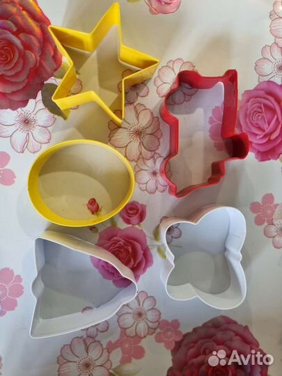 Формы для выпечки пряников, печений металлические