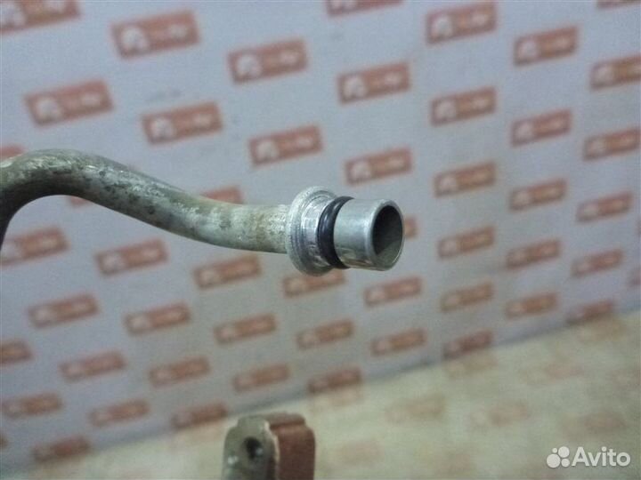 Трубка кондиционера Land Rover Discovery L319 AJ41