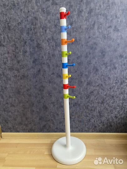 Вешалка напольная в детскую комнату