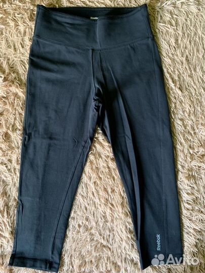 Одежда спортивная женская, 4 вещи