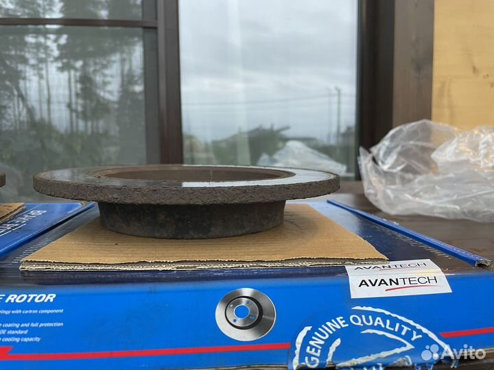 Комплект задних дисков и колодок Kia Rio 3