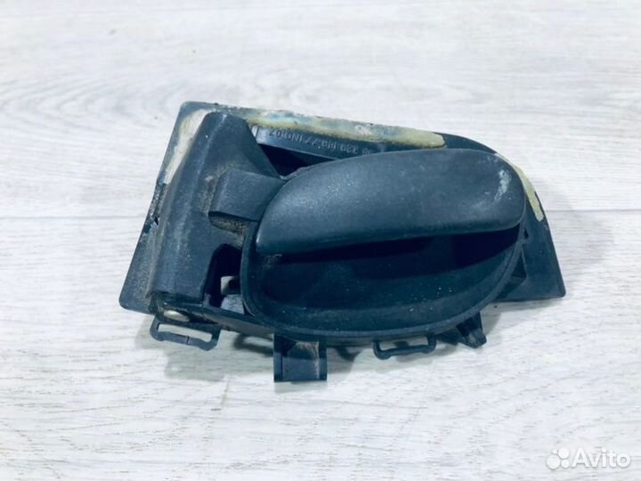 Ручка двери задняя левая Peugeot 206 1.4 KFW 2006