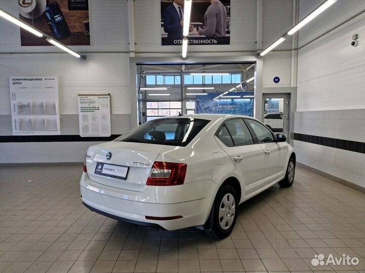 Skoda Octavia 1.6 МТ, 2017, 150 000 км