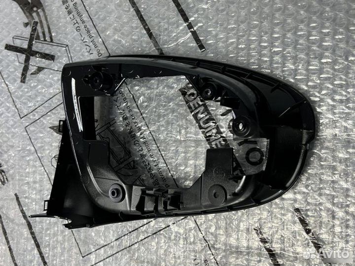 Рамка зеркала левая Lexus Gs 2012-2017