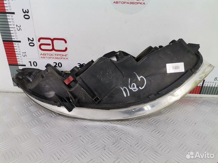 Фара передняя для Peugeot-Citroen 407 620890