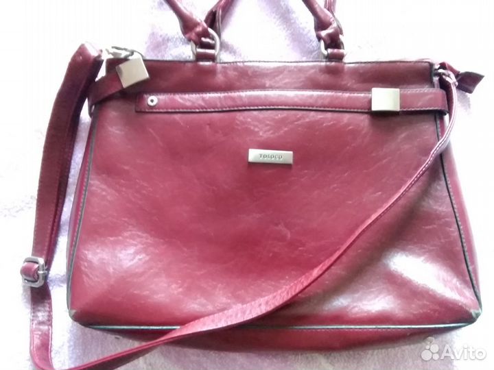 Женские сумочки