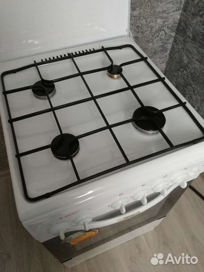 Плита газовая новая
