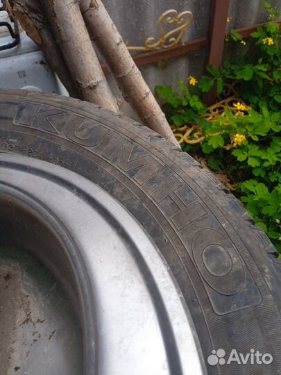 Kumho I'Zen KW31 7.00/7 R7