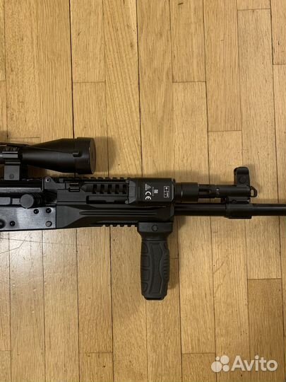 Подствольный фонарь Olight Valkyrie Turbo, LEP