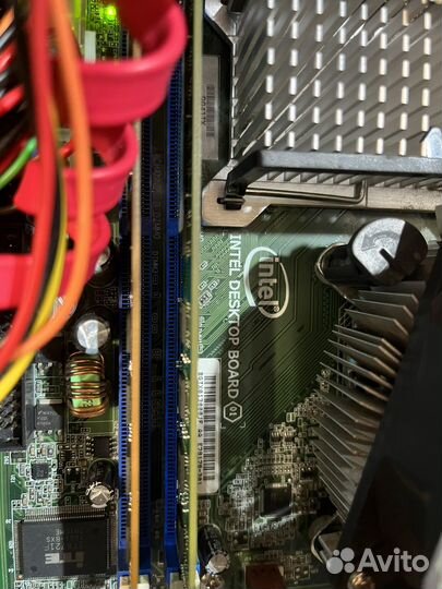 Системный блок, 4 ядра, озу 4 гигабайта