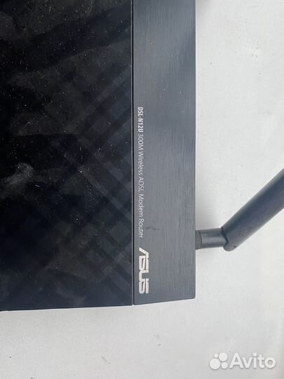 Роутер Asus DSL-N12U