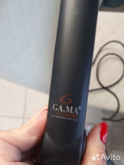 Профессиональный выпрямитель для волос Gama